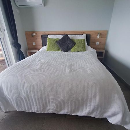 Carefree Apartments Улцинь Экстерьер фото