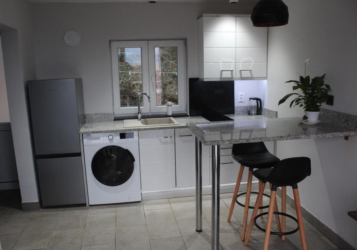 Carefree Apartments Улцинь Экстерьер фото