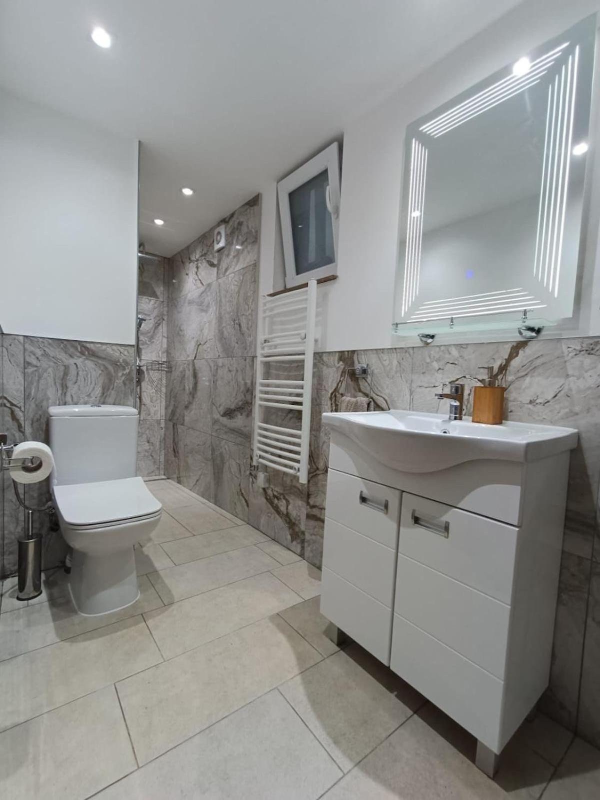 Carefree Apartments Улцинь Экстерьер фото
