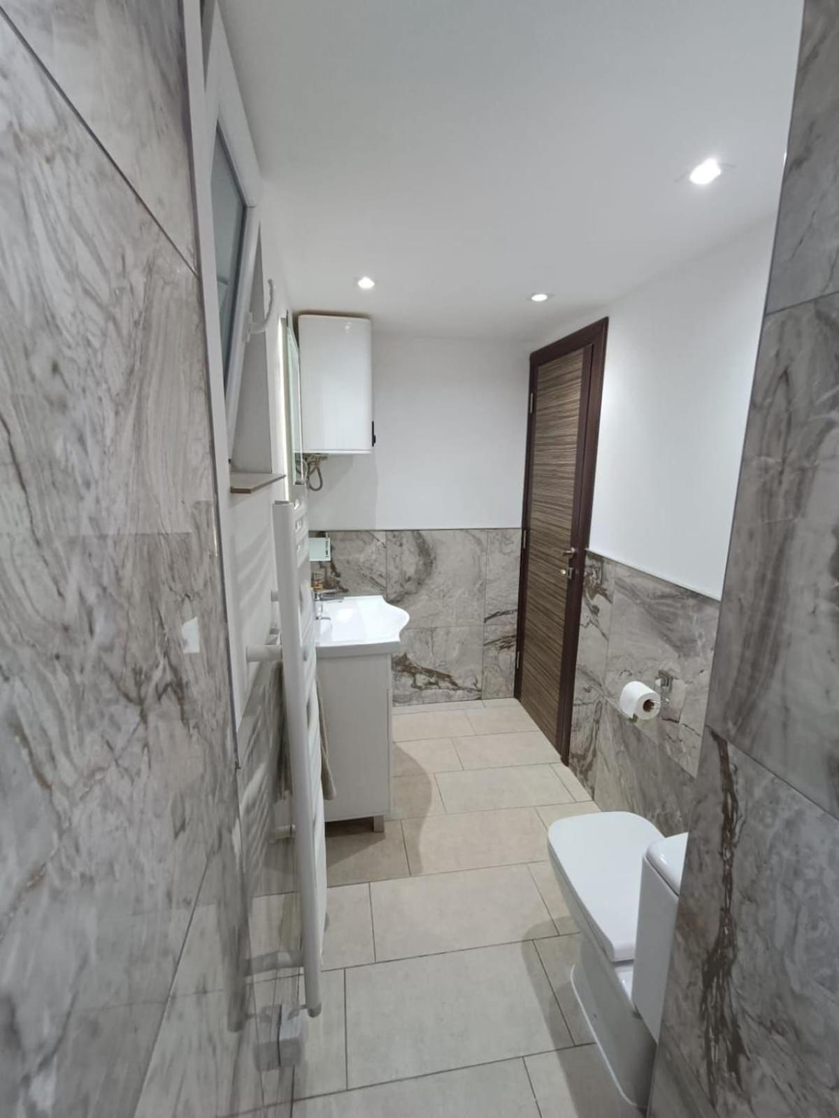 Carefree Apartments Улцинь Экстерьер фото